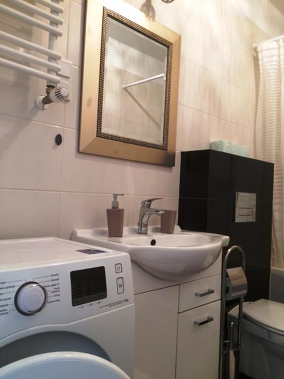 Apartament "Cleopatra 3" Z Miejscem Parkingowym, Faktury Vat Apartment Kielce Exterior foto