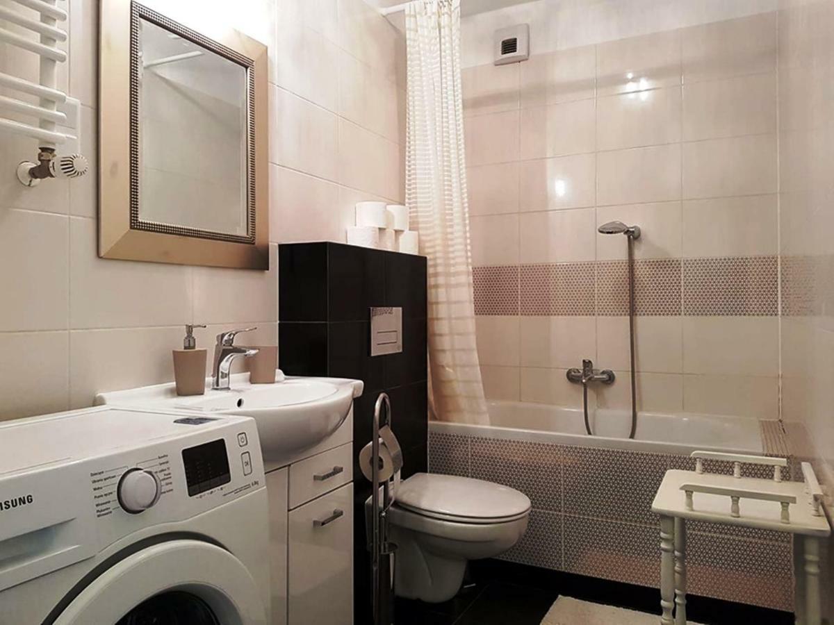 Apartament "Cleopatra 3" Z Miejscem Parkingowym, Faktury Vat Apartment Kielce Exterior foto